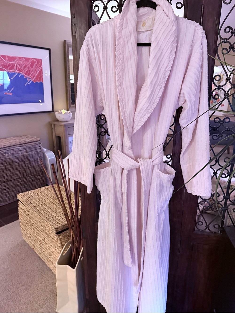 Vintage Stan Herman Light Pink Chenille Shawl Collar Robe